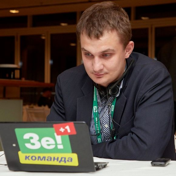 Народний депутат Євгеній Брагар (“Слуга народу”)