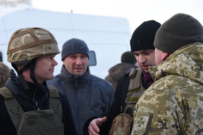 Глава МИД Дании Кофод посетил КПВВ Майорское в зоне проведения ООС 04 Глава МИД Дании Кофод посетил КПВВ Майорское в зоне проведения ООС 04