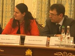 Image may contain: 2 people, people sitting