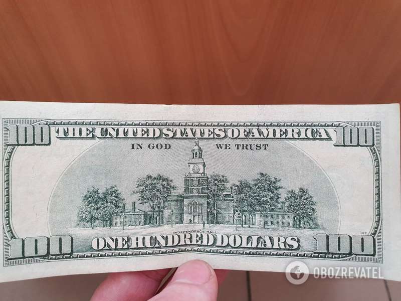 Фальшивые 100 долларов dqxikeidqxiqqeant