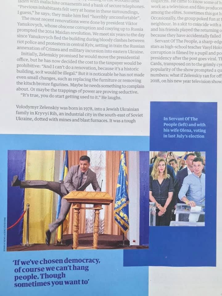 Image may contain: 3 people