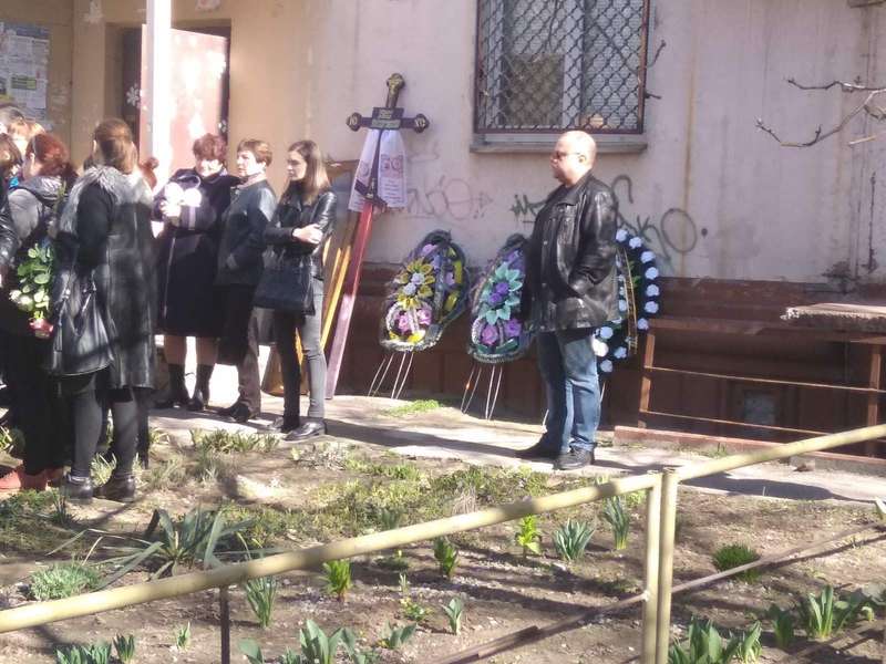 В Запорожье попрощались с Аней Ждан dqxikeidqxiqqeant