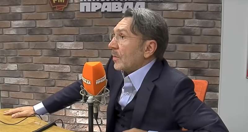 Сергей Шнуров dqxikeidqxiqqeant