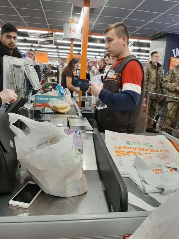 В Днепре кассира dqxikeidqxitkant