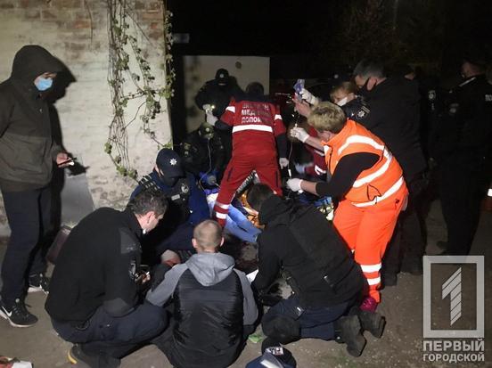 В Кривом Роге на улице расстреляли молодую пару: девушка погибла dqxikeidqxiqqeant