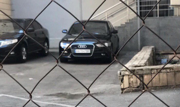 Как глава ГАСИ Юрия Васильченко намутил на AUDI за шесть дней dqxikeidqxitkant