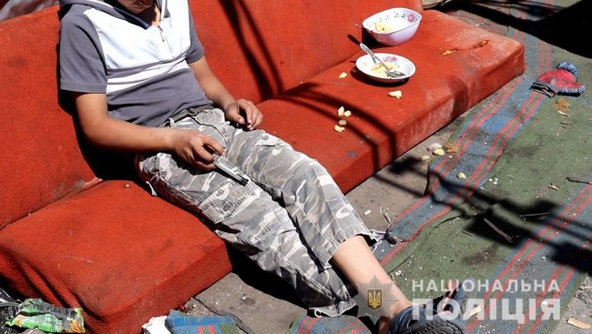 25 заÑобÑÑÑан Ñз ÐакаÑпаÑÑÑ, ÑеÑед ÑкиÑ
дÑÑи, виÑвили на звалиÑÑ Ð² ХеÑÑонÑ, - ÐаÑполÑÑÑÑ 02 dqxikeidqxiqqeant