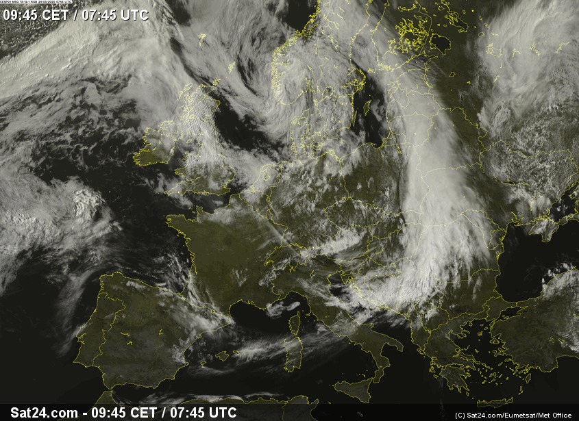Погода в Украине 25 мая будет прохладной. Фото: Наталка Диденко dqxikeidqxiqxxant