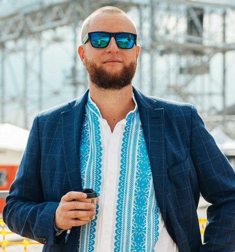 Андрій Ставніцер d dsibdfyrt