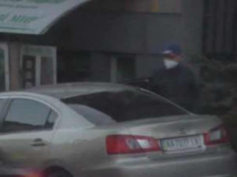 The image may contain: car