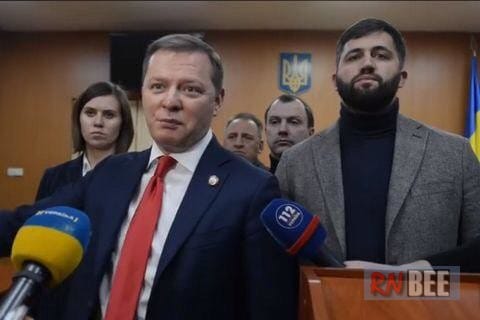 Охранник Ляшко подрезал машину в Киеве и угрожал пистолетом, - СМИ 01 Охранник Ляшко подрезал машину в Киеве и угрожал пистолетом, - СМИ 01 dqxikeidqxitkant