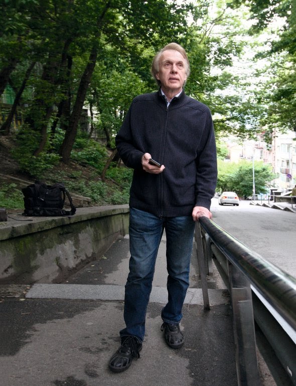  , 64 , .  1  1956-  .       ,    , -­   .   , 䳺    .  1999–2004  –                ³. г          . 2005  –      .  2007–2009  –   .    ­    .         .      ³ , 23  2010-,   . 18  2014-    ”     ,     ”.           ””          .    .        . ,    ,        dqxikeidqxitkant