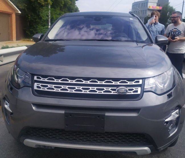 Ð’Ð¾Ð´Ñ–Ñ— Ð² ÐšÐ¸Ñ”Ð²Ñ– Ð·Ð½Ñ–Ð¼Ð°ÑŽÑ‚ÑŒ Ð½Ð¾Ð¼ÐµÑ€Ð½Ñ– Ð·Ð½Ð°ÐºÐ¸, Ñ‰Ð¾Ð± ÑƒÐ½Ð¸ÐºÐ½ÑƒÑ‚Ð¸ Ñ„Ñ–ÐºÑÐ°Ñ†Ñ–Ñ— ÐºÐ°Ð¼ÐµÑ€Ð°Ð¼Ð¸ Ð·Ð° Ð¿ÐµÑ€ÐµÐ²Ð¸Ñ‰ÐµÐ½Ð½Ñ ÑˆÐ²Ð¸Ð´ÐºÐ¾ÑÑ‚Ñ– 07