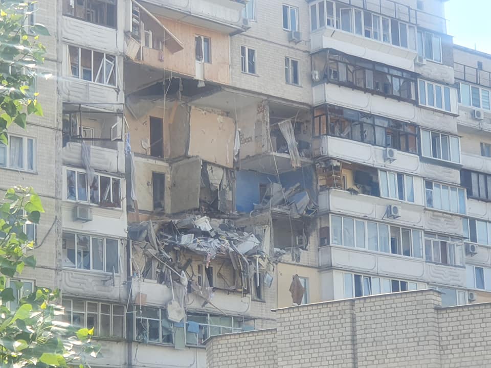 На изображении может находиться: на улице dqxikeidqxitkant