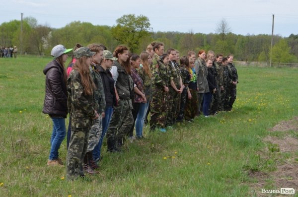 «Війна» у волинських лісах. «Звитяга - 2015». ФОТО. ВІДЕО «Війна» у волинських лісах. «Звитяга - 2015». ФОТО. ВІДЕО