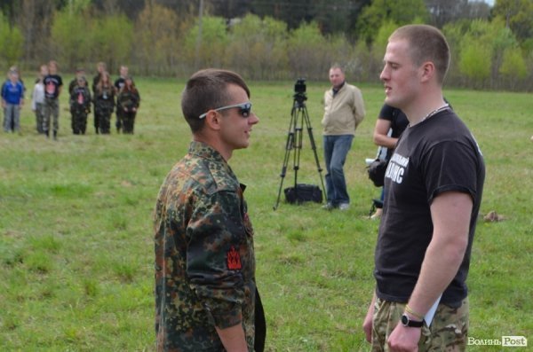 «Війна» у волинських лісах. «Звитяга - 2015». ФОТО. ВІДЕО «Війна» у волинських лісах. «Звитяга - 2015». ФОТО. ВІДЕО