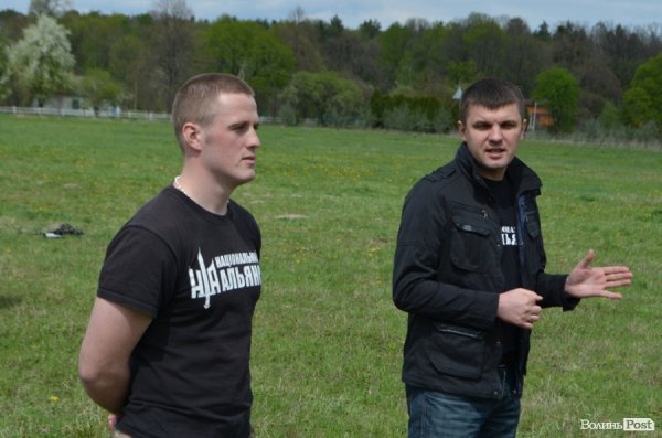 «Війна» у волинських лісах. «Звитяга - 2015». ФОТО. ВІДЕО «Війна» у волинських лісах. «Звитяга - 2015». ФОТО. ВІДЕО