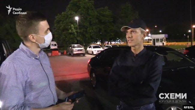  :   27   ,     27     ,    