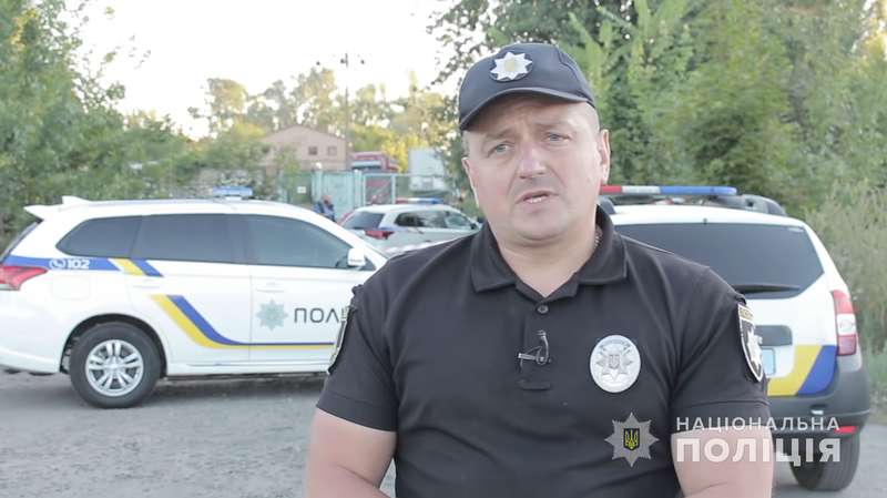 Полицейский Петр Гума, которому угрожал гранатой Скрипник dqxikeidqxitkant