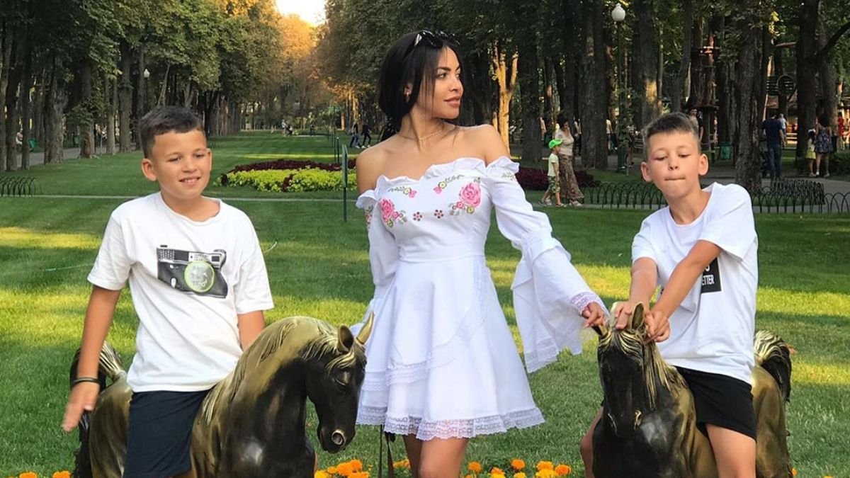 Первое время Полина навещала сыновей в Харькове. Фото: соцсети dqxikeidqxitkant