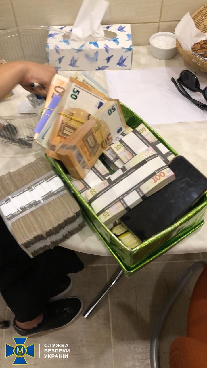 Чиновники УЗ монополизировали один сегмент рынка перевозок.