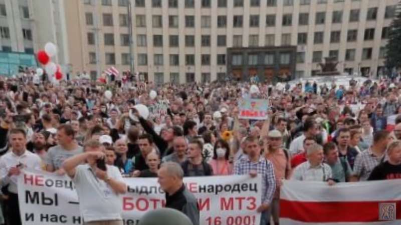 Михалков назвал протесты в Беларуси компьютерной графикой. скриншот с видео dqxikeidqxitkant