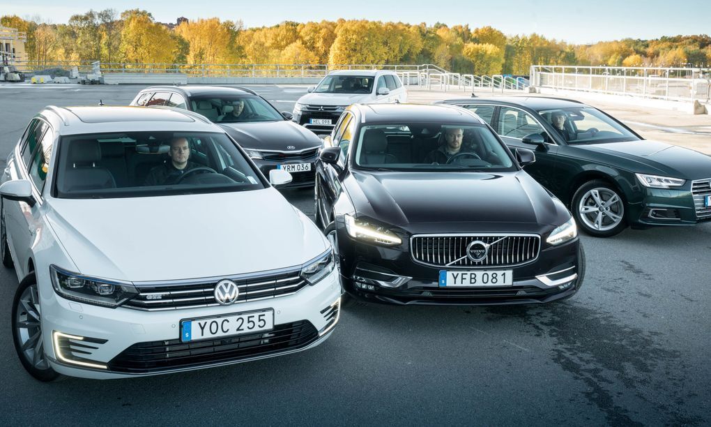 В Швеции автомобили часто страдают из-за холода.