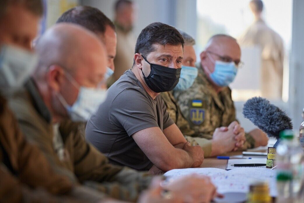 Зеленский провел совещание по вопросам работы ТКГ. dqxikeidqxiqxxant