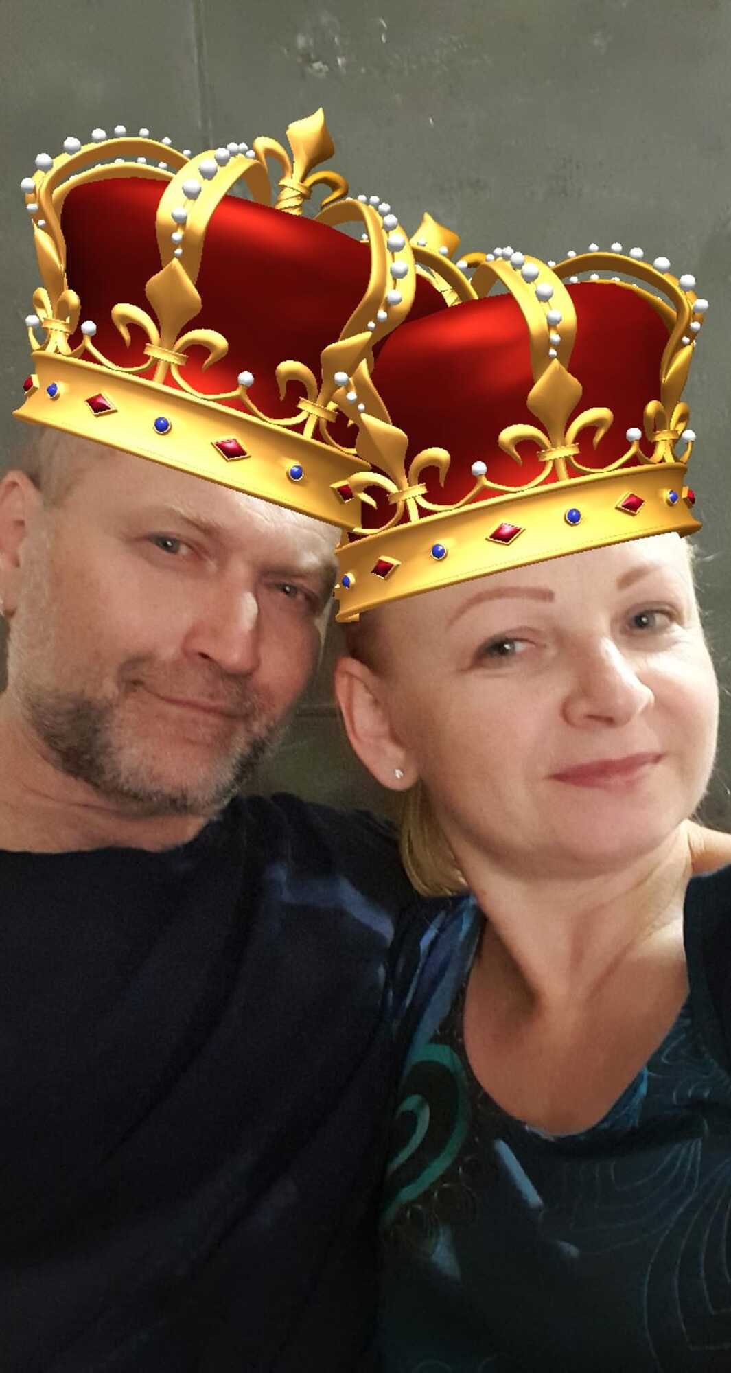 Политик показал совместное фото с женой dqxikeidqxitkant