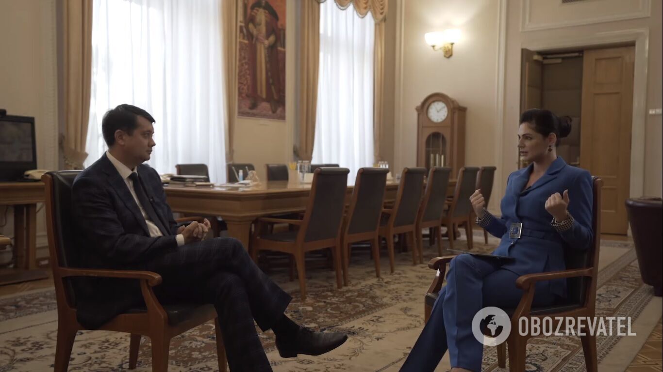 Дмитрий Разумков, Кристина Бондаренко, кадр из программы. dqxikeidqxitkant