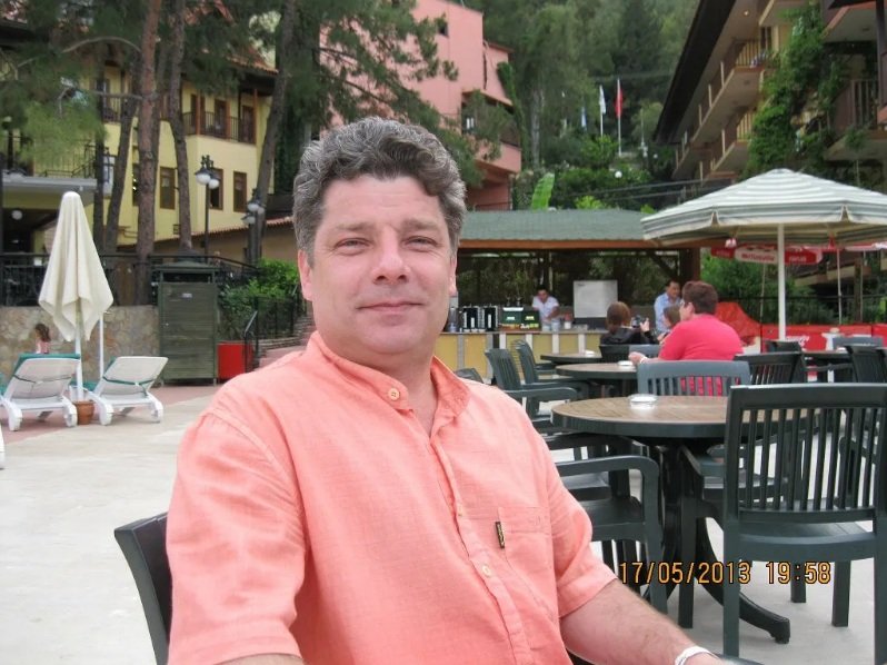 Дело о ДТП Михаила Ефремова: потерпевшие опять хотят денег Дело о ДТП Михаила Ефремова: потерпевшие опять хотят денег dqxikeidqxitkant