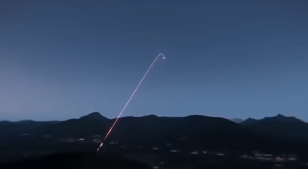 Воздушный бой оказался кадром из игры.