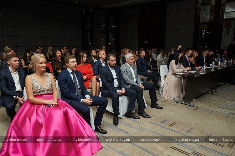 Бал-маскарад в Харькове прошел с возможным нарушением карантина