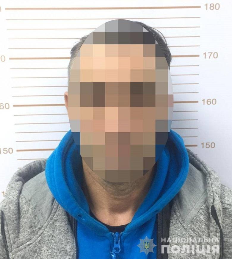 Суд арестовал таксиста, подозреваемого в изнасиловании женщины в Киеве. dqxikeidqxitkant