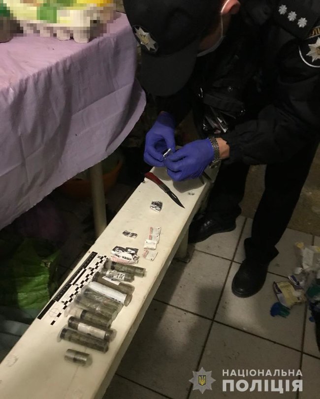      - , -  01 dqxikeidqxitkant