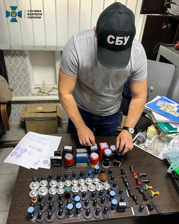 СБУ раскрыла схему хищения авиадвигателей и комплектующих dqxikeidqxitkant