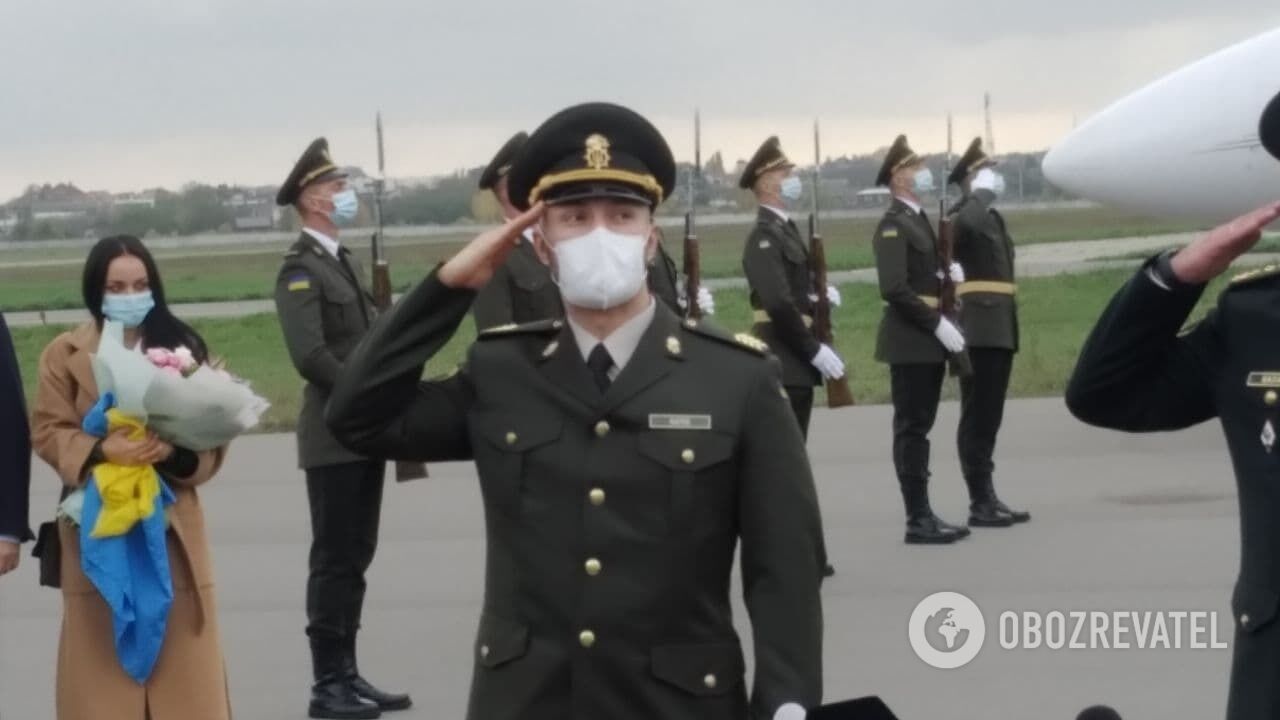 Маркив вернулся в Украину.