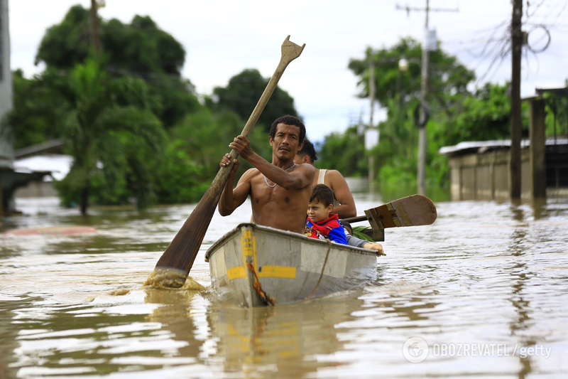 В городе Сан-Кристобаль-Верпас селевой поток убил 50 человек dqxikeidqxitkant