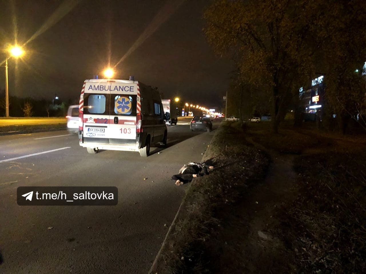 Женщина переходила дорогу по переходу dqxikeidqxiqqeant