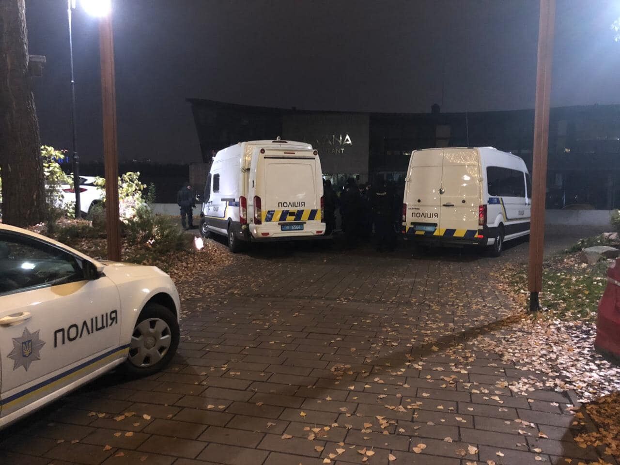 В ресторане "Гавана" сотрудник ударил правозащитника