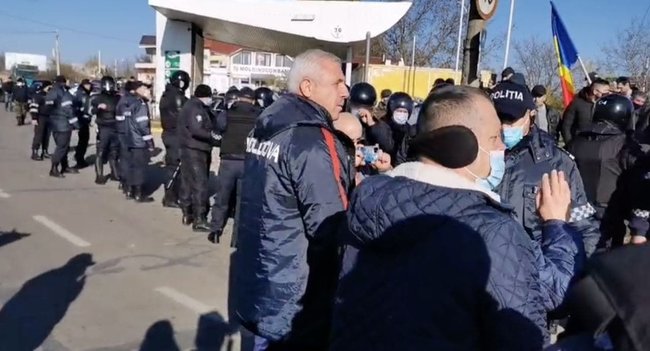 В Молдове выбирают президента, из Приднестровья массово подвозят избирателей 06 В Молдове выбирают президента, из Приднестровья массово подвозят избирателей 06