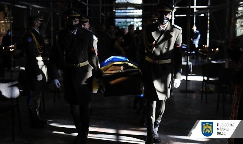 Во Львове простились с погибшим десантником Иваном Горошком