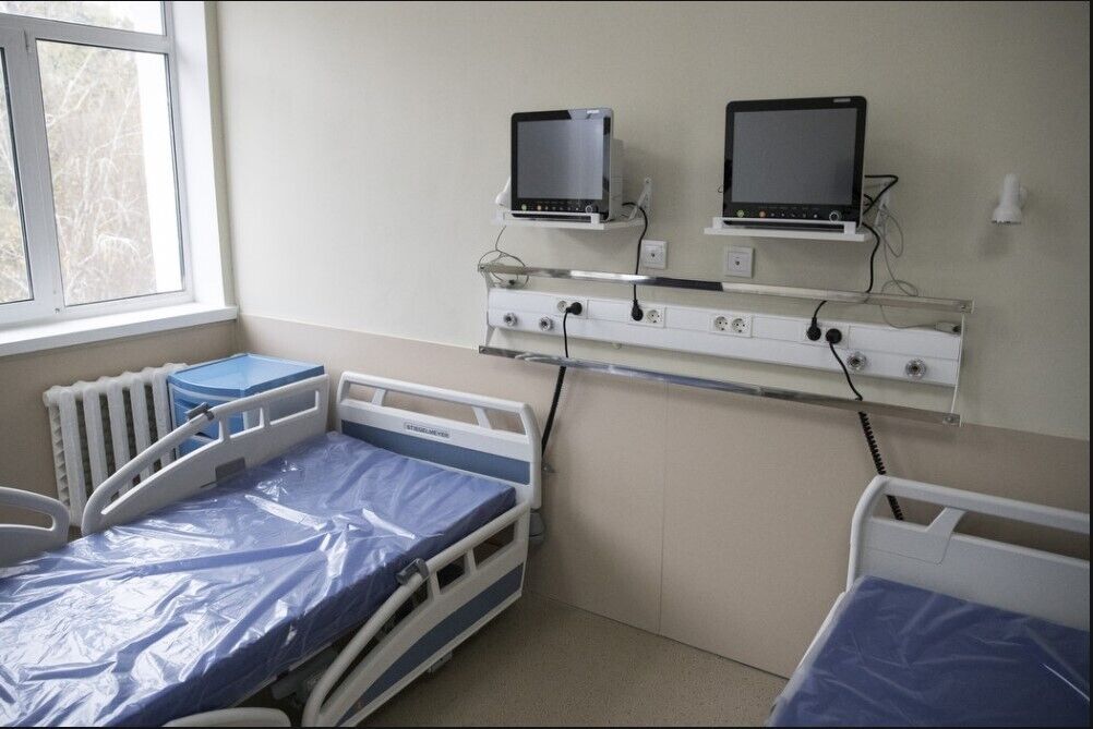 Новые койки для больных COVID-1.