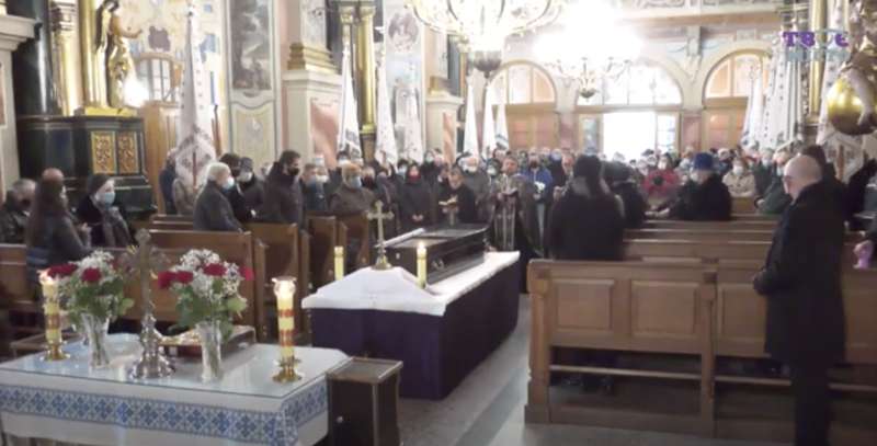 Отпевание Виктюка в Церкви святого Андрея