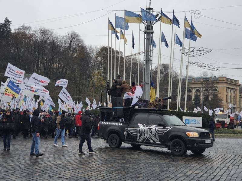 Марш на Крещатик.