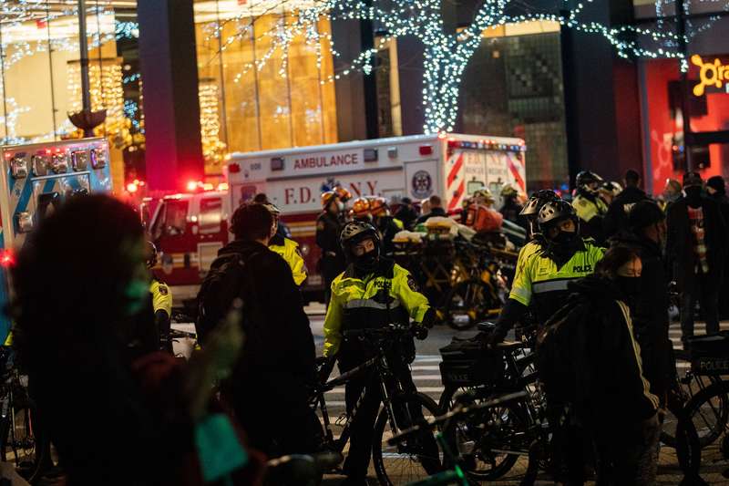 От удара тела людей подбросило в воздух dqxikeidqxiqqeant