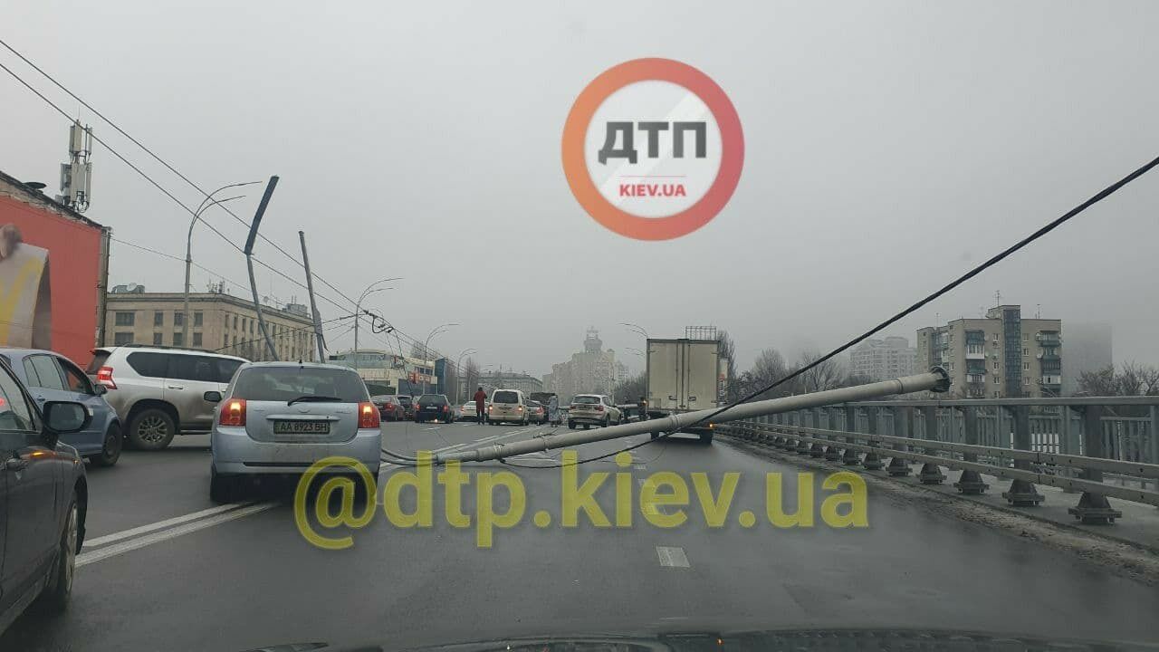 Движение на мосту после ремонта открыли в конце 2019 года.