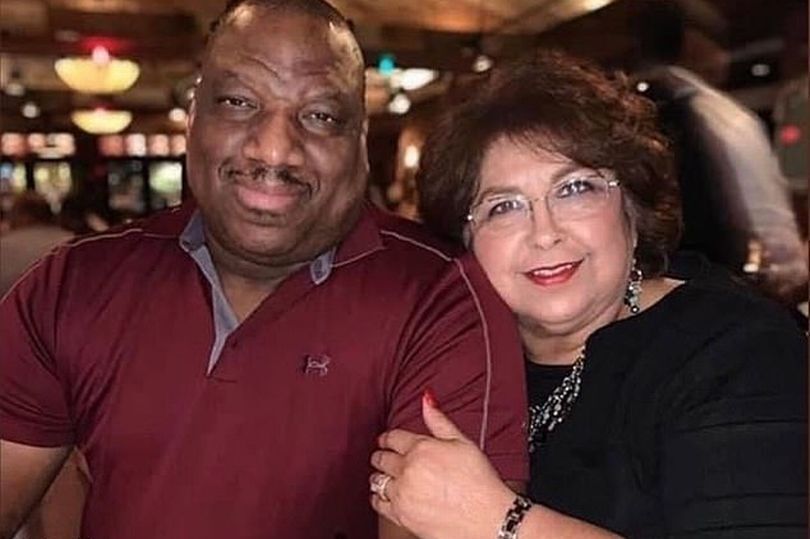 61-летний Пол Блэквелл и 65-летняя Мэри Блэквелл dqxikeidqxiqqeant