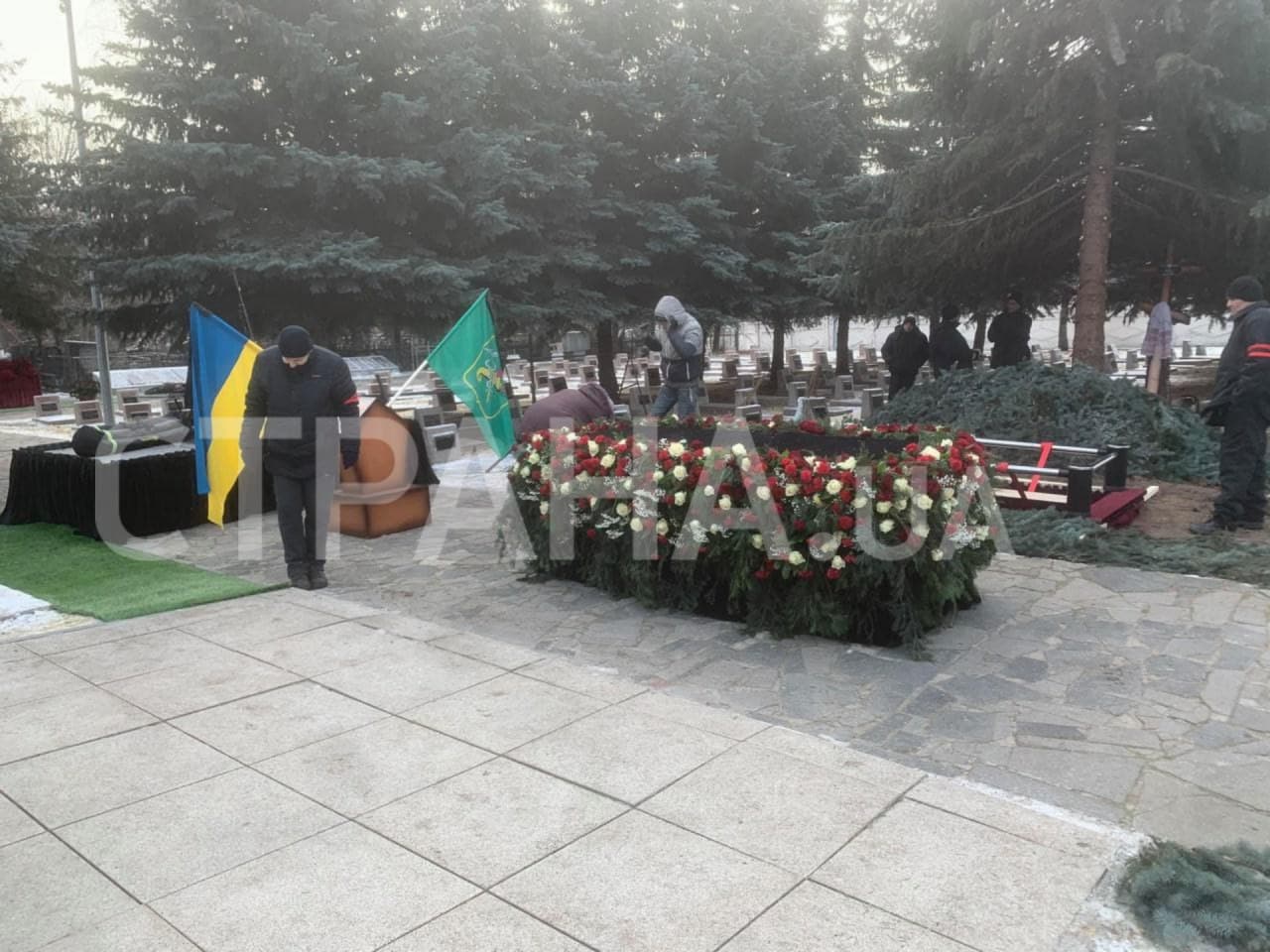 Геннадия Кернеса похоронят на городском кладбище №2