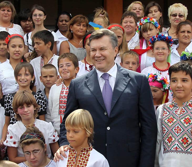 На изображении может находиться: 25 человек, в том числе Татьяна Марченко, люди стоят и ребенок